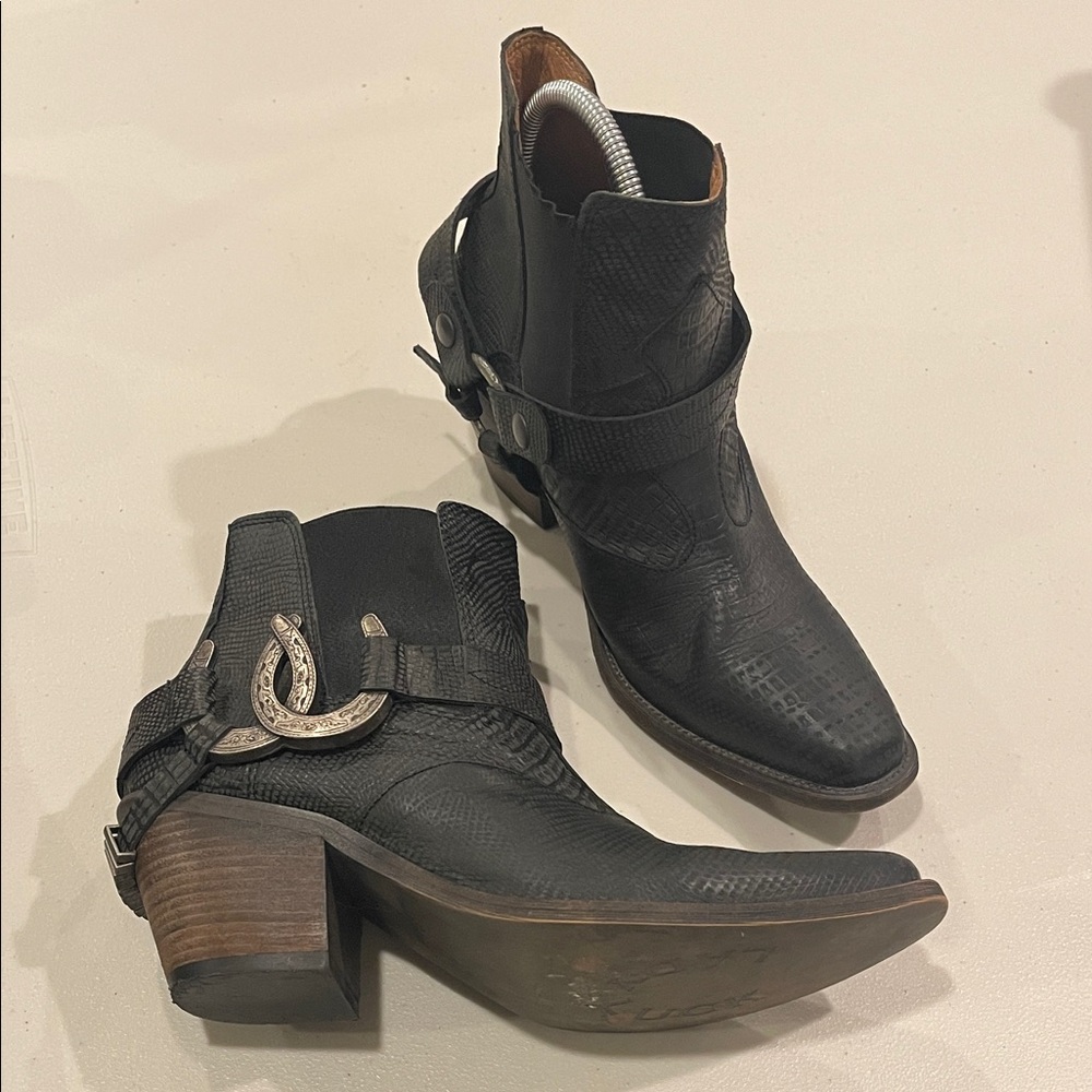 Free People Black Textured Leather Ankle Heeled Boots